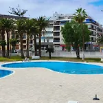 Cristianos Ocean View 2 Bedrooms *